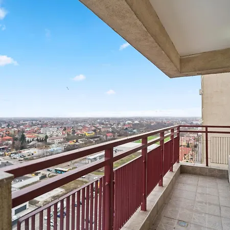 High-end With Panoramic View, Parking & Pool