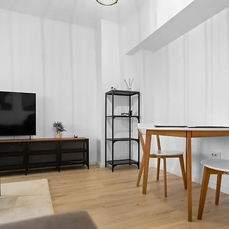 High-end With Panoramic View, Parking & Pool * Bukareszt