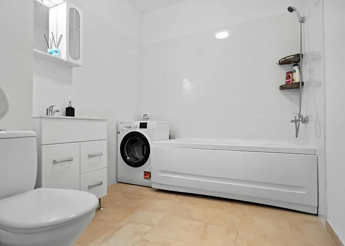 High-end With Panoramic View, Parking & Pool Apartament Bukareszt