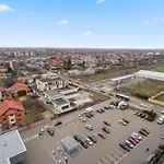 High-end With Panoramic View, Parking & Pool Bukarest