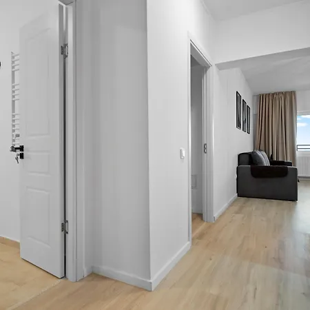 Apartman High-end With Panoramic View, Parking & Pool Bukarest