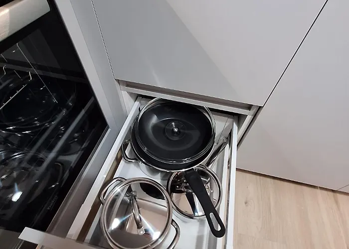 Appartement High-end With Panoramic View, Parking & Pool *