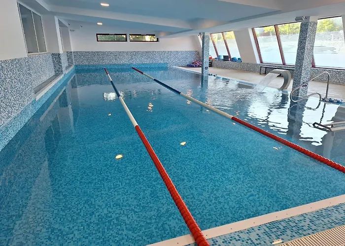 High-end With Panoramic View, Parking & Pool