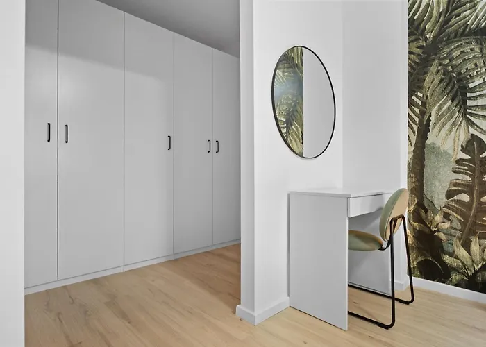 High-end With Panoramic View, Parking & Pool Apartament Bucureşti