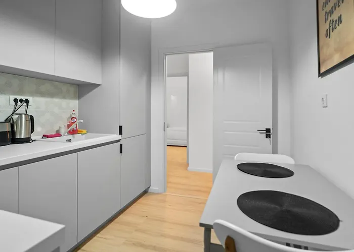 High-end With Panoramic View, Parking & Pool Apartament