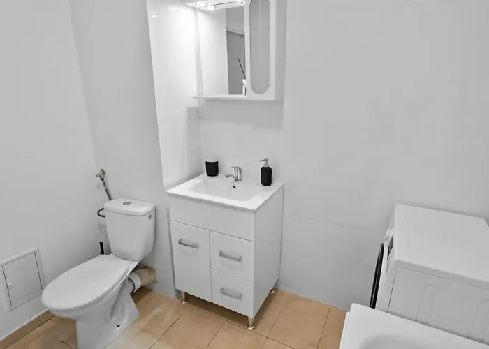 Apartament High-end With Panoramic View, Parking & Pool