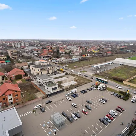 High-end With Panoramic View, Parking & Pool Bucharest