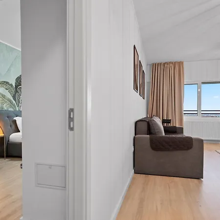 Apartmán High-end With Panoramic View, Parking & Pool *